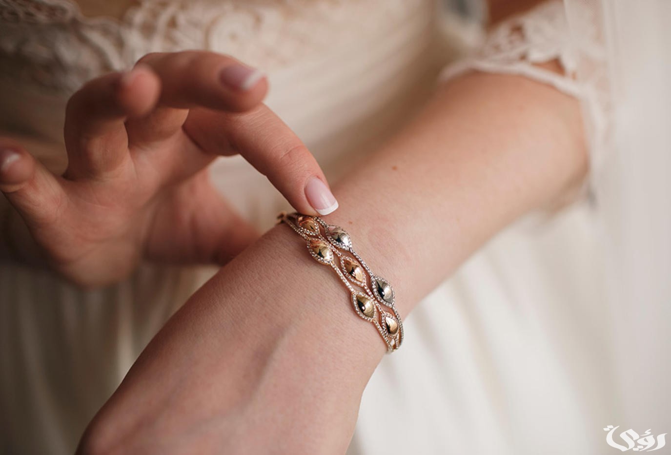 تفسير حلم سواره الذهب للعزباء