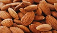 ما تفسير رؤية أكل اللوز في المنام 