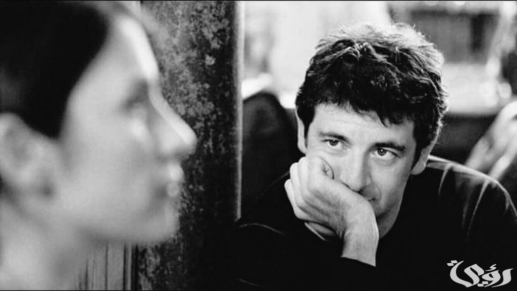 تفسير حلم ابن عمي ينظر إلي ويبتسم