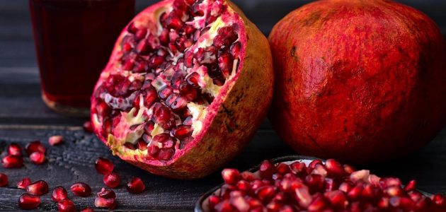 تفسير قطف الرمان في المنام