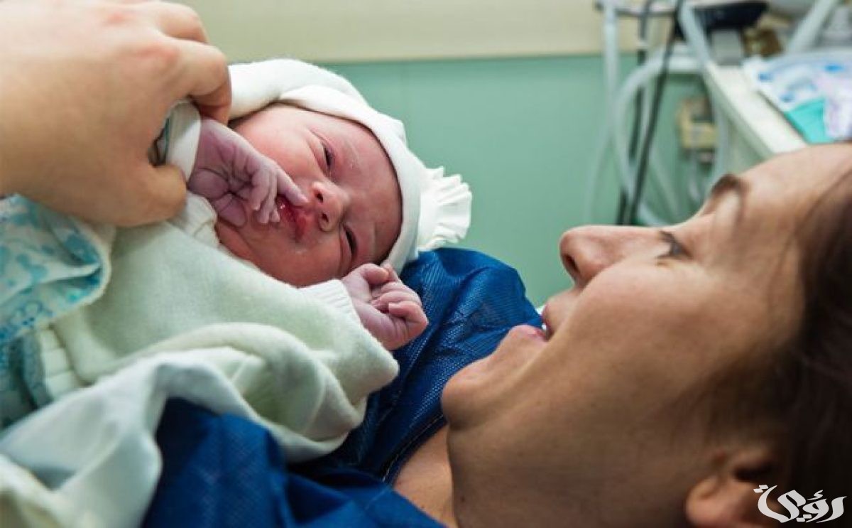 تفسير حلم الولادة بولد بدون ألم للمتزوجة