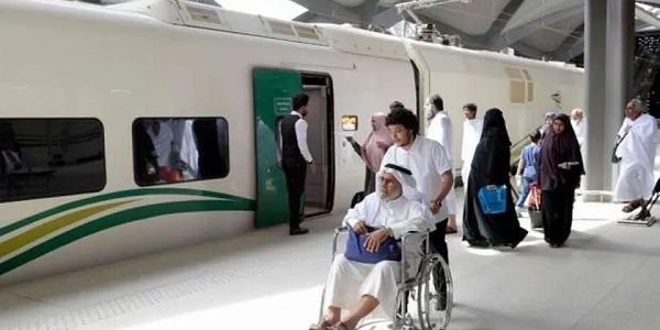 أسعار تذاكر قطار الحرمين 2024 من وإلى المدينة وجدة ومكة