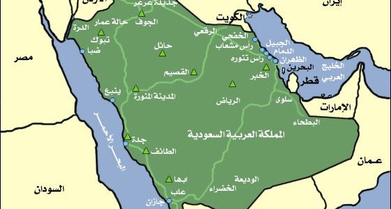كم المسافة بين الدمام والرياض