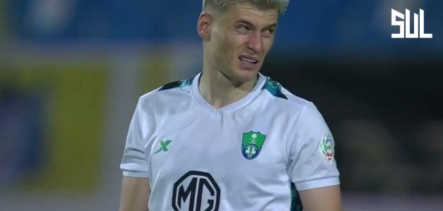 من هم لاعبين الأهلي السعودي الأجانب