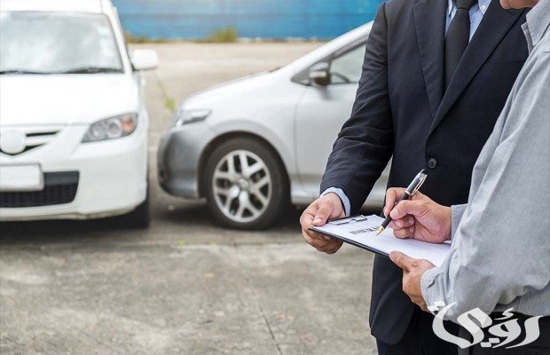هل يمكن نقل ملكية المركبة لشخص عمره 17 عاما