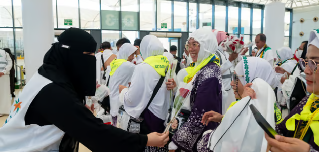 بـ"40" مبادرة نوعية.. "الموارد البشرية" قدمت خدمات متميزة ساهمت في راحة ضيوف الرحمن
