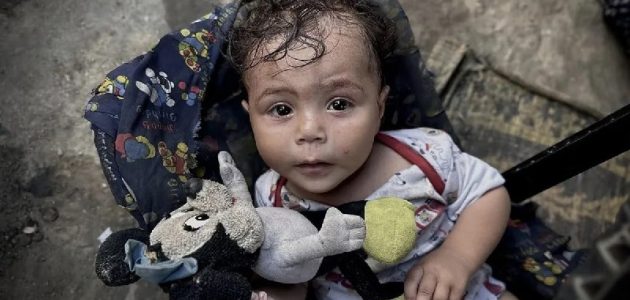 الحَر يُفاقم المعاناة.. عدوٌّ جديد ينضم للاحتلال الإسرائيلي في غزة