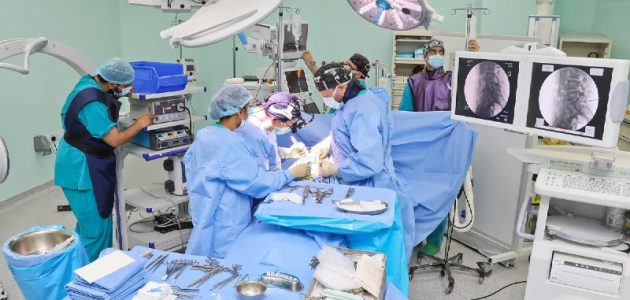 بمجمع الدكتور سليمان الحبيب بالعليا.. نجاح كبير لعمليات علاج الإنزلاقات الغضروفية بالليزر
