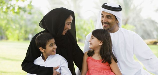 كم رسوم تمديد الزيارة العائلية بالسعودية ١٤٤٦