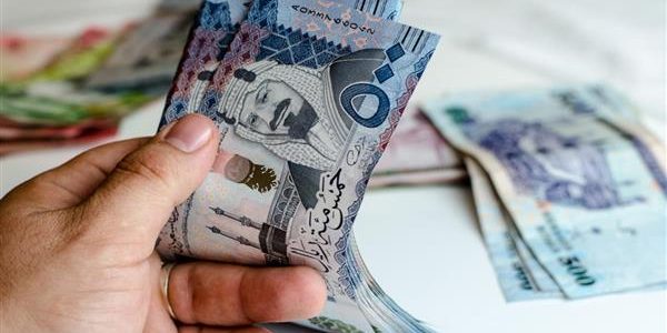 الأربعاء 1 يناير عودة المساعدة المقطوعة لمستفيدي الضمان الاجتماعي المطور الدورة 36 بأمر ملكي .. الموارد البشرية تكشف النبأ