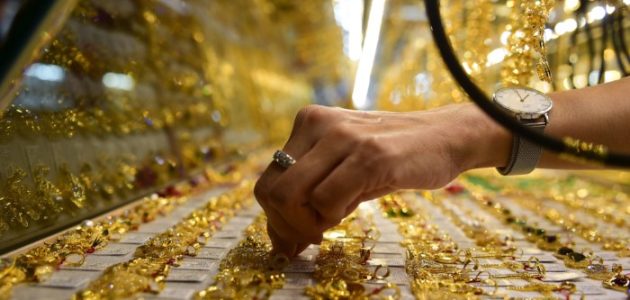 هل يعود للارتفاع؟ سعر الذهب في السعودية اليوم الأربعاء 25 ديسمبر 2024 في الأسواق بعد الانخفاض الأخير