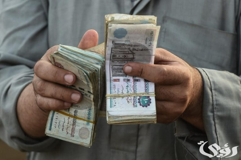 موعد زيادة المرتبات والمعاشات 2026 للموظفين في القطاعين العام والخاص 2 موعد زيادة المرتبات 2025: تفاصيل كاملة للموظفين في القطاعين العام والخاص