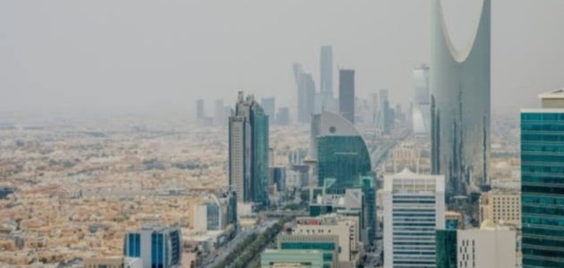 2.936 تريليون ريال.. ترتفع أم تنخفض السيولة في منظومة الاقتصاد السعودي؟!