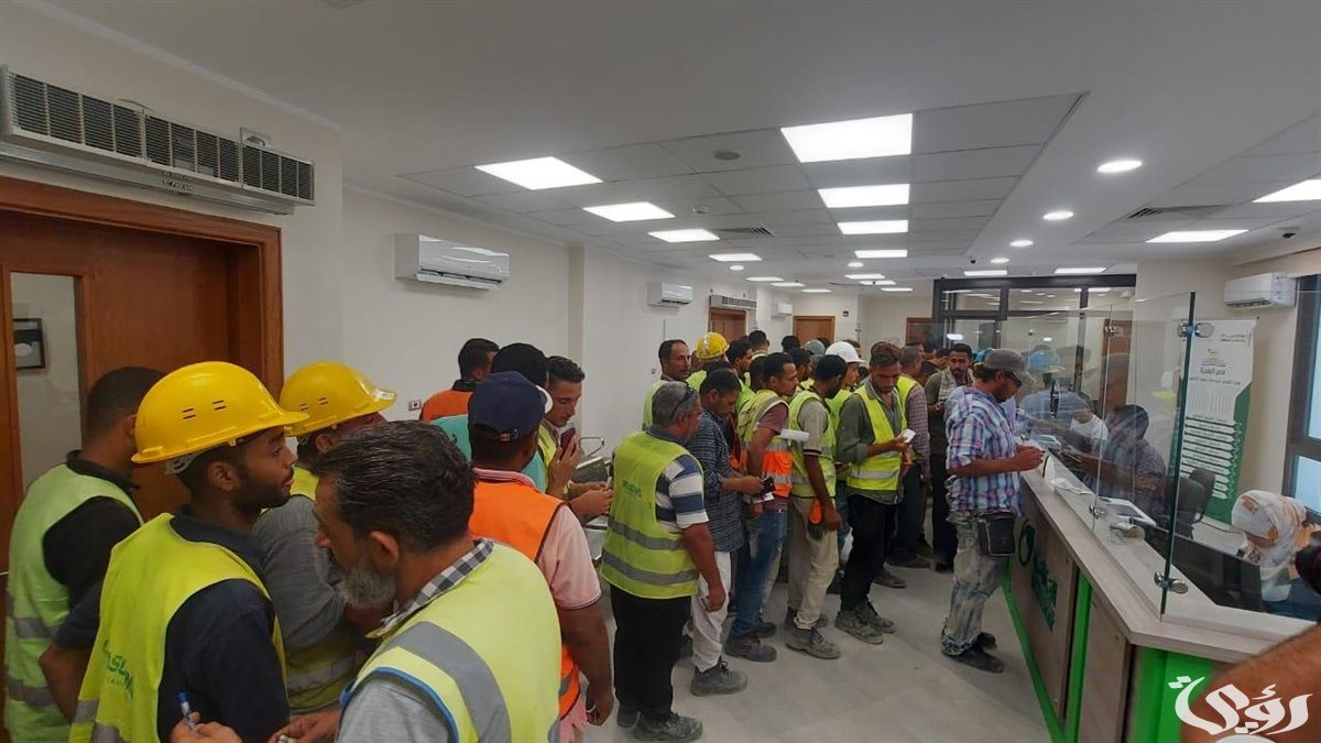 قدم واستلم.. طريقة التسجيل في منحة العمالة الغير منتظمة 2025 وشروط القبول