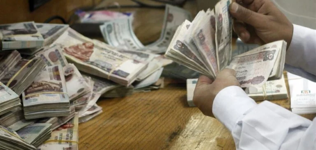 بكري يزف بشرى سارَّة للموظفين وأصحاب المعاشات.. موعد زيادة المرتبات 2025 رسميًا بالقانون