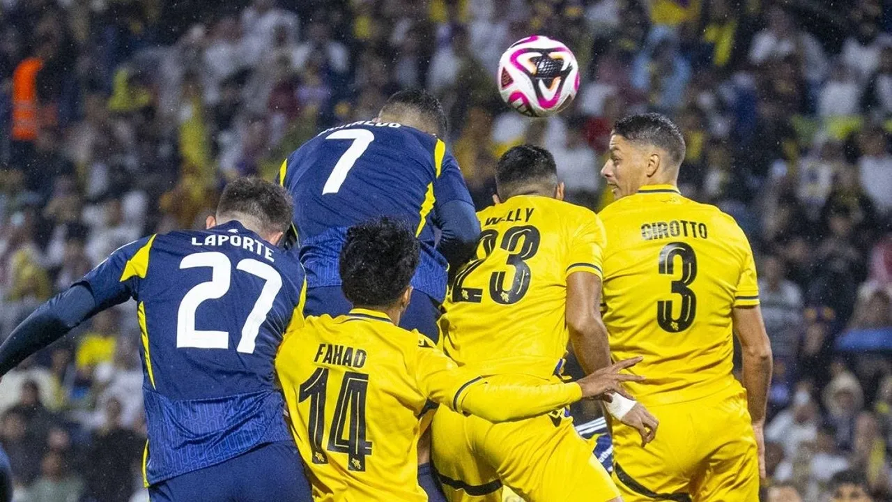 معلق مباراة النصر والتعاون في دوري روشن السعودي 2026-2026.. تعرف على القنوات الناقلة وموعد اللقاء! 2 معلق مباراة النصر والتعاون في دوري روشن السعودي 2024-2025 والقنوات الناقلة