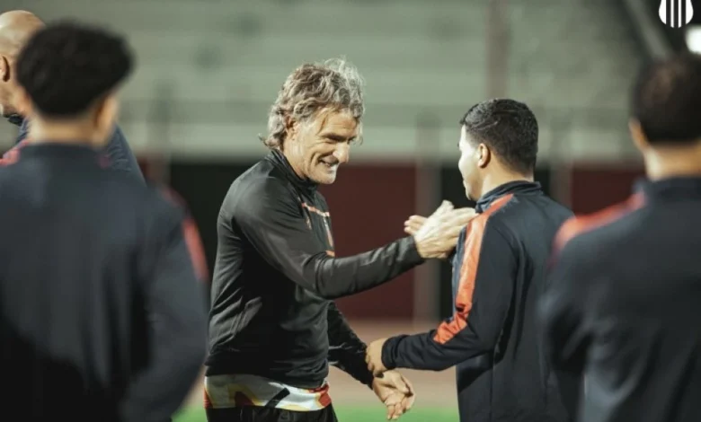 حصريًا: كارينيو يتولى تدريب فريق الرياض في خطوة مفاجئة!