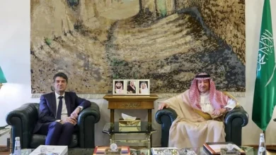 نائب وزير الخارجية السعودي يستقبل سفير فرنسا في زيارة تاريخية تعزز العلاقات الثنائية