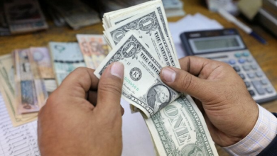 ارتفاع ملحوظ في سعر الدولار بالبنوك المصرية اليوم: ماذا يعني ذلك للاقتصاد؟