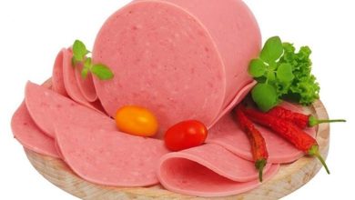 <p><strong>اكتشفوا سر تحضير اللانشون المنزلي الاقتصادي: خطوات سهلة لطعم لذيذ مثل المحلات!</strong></p> 5 اكتشفوا سر تحضير اللانشون المنزلي الاقتصادي: خطوات سهلة لطعم لذيذ مثل المحلات!