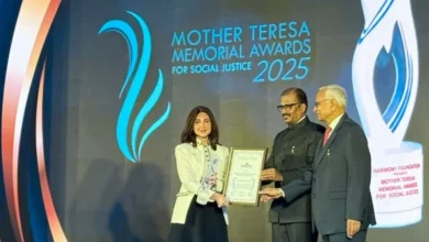 هبة السويدي تُتوج بجائزة الأم تريزا للسلام والعدالة الاجتماعية: إنجاز تاريخي يضيء سماء السعودية! 1 هبة السويدي تُتوج بجائزة الأم تريزا للسلام والعدالة الاجتماعية: إنجاز تاريخي يضيء سماء السعودية!