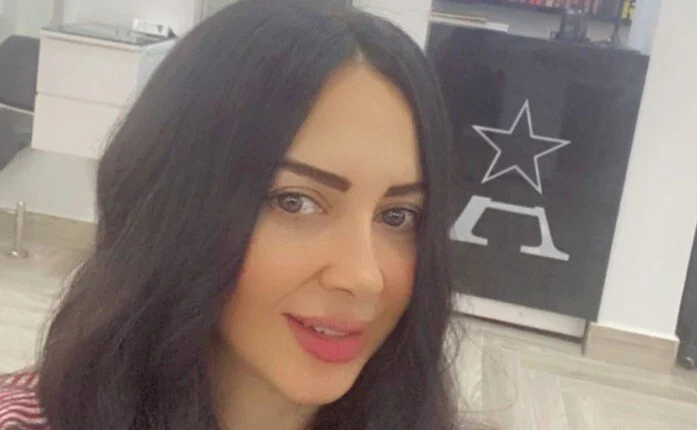 إيمان الزيدي: قصة حياة الفنانة التي جذبت الأنظار بعد انفصالها عن عبد المنصف 1 إيمان الزيدي: قصة حياة الفنانة التي جذبت الأنظار بعد انفصالها عن عبد المنصف