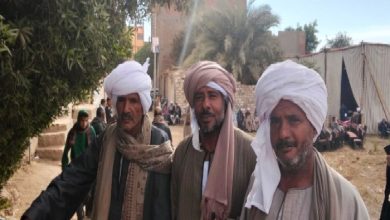 العمامة القنائية: رمز الهيبة والجذور الثقافية في المجتمعات العربية