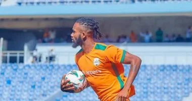 سيراميكا تعلن رسمياً تسجيل الإيفواري فريدي كوابلان استعداداً لمواجهة إنبي 1 سيراميكا تعلن رسمياً تسجيل الإيفواري فريدي كوابلان استعداداً لمواجهة إنبي