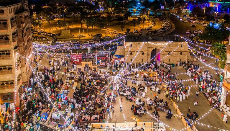 جدة التاريخية تحتفل بيوم التأسيس بفعاليات تراثية جذبت أعدادًا كبيرة من الزوار
