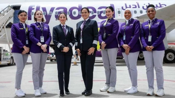 شركة طيران أديل تفتح باب التوظيف للجنسين: فرص عمل جديدة بانتظارك