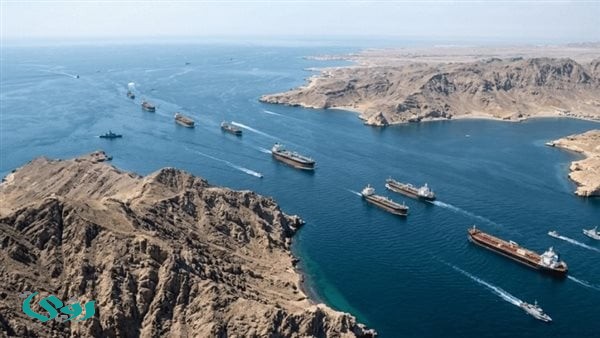 غلق مضيق هرمز يصيب الاقتصاد العالمي بالشلل ويوقف حركة السفن