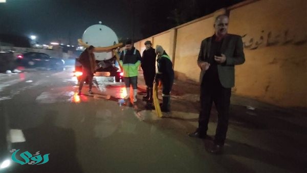 شركة مياه البحيرة تكثف جهود تطهير الشبكات (صور)