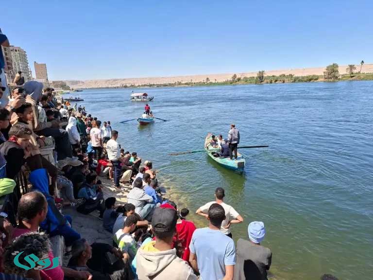 عبارة الشورانية تتحول لمشهد مأساوي.. مصرع شخصين وإنقاذ طفل في سوهاج