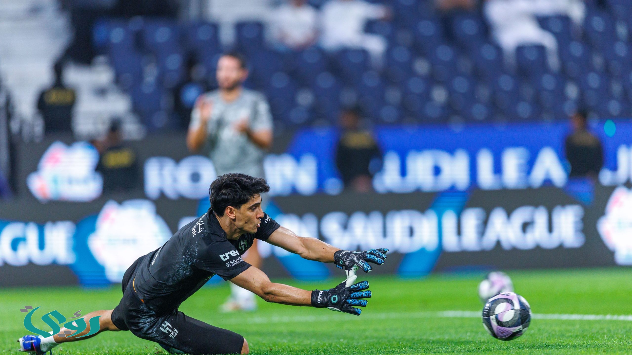 فيديو: كوارث الهلال تصدم ياسين بونو أمام التعاون