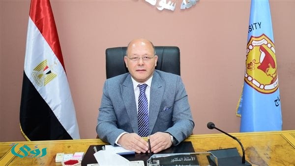 للمنظومة الجامعية.. رئيس جامعة سوهاج: ضم 3 مستشفيات يرفع الطاقة الاستيعابية لـ1900 سرير