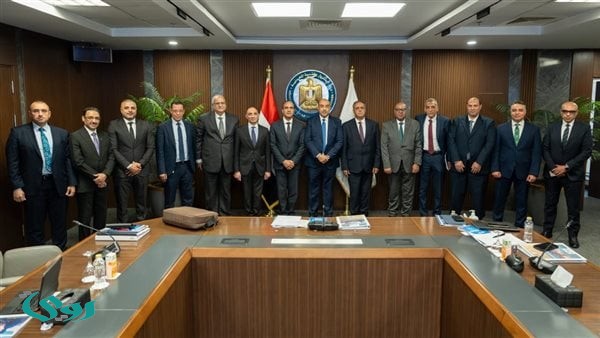 هيئة البترول تعتمد نتائج «إبسكو».. 8.2 مليار للعمالة و4 مليارات للتغذية